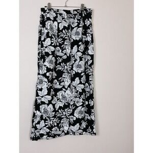 Old Navy Black and White Floral Skirt Back Zip Side‎ Split  Size Medium (G4)